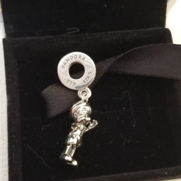 Pandora/Disney sliver Pinocchio dangle charm - Picture 4 of 6